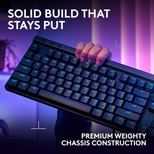 Black linear lightspeed wireless gaming keyboard — photo 4