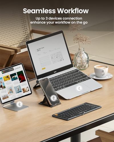 Black compact foldable keyboard for mobile devices — photo 4